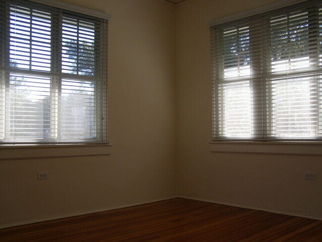 Foto del edificio - 1520 Copeland St