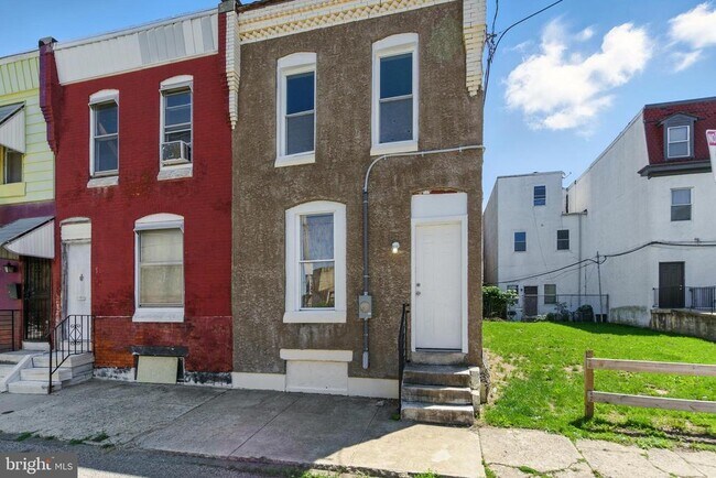 Building Photo - 937 N 45th St