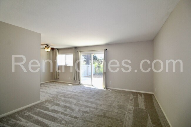 Foto del edificio - 12235 Wilsey Way