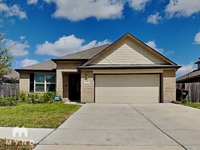 Building Photo - 5418 Tuck Trail