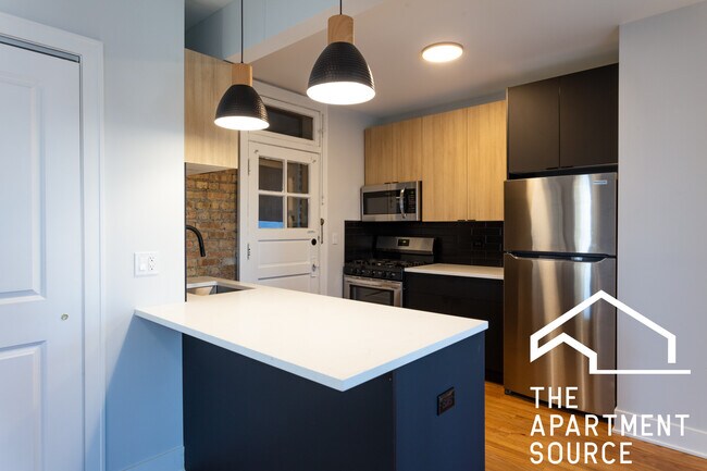 Building Photo - 4120 N Keeler Ave
