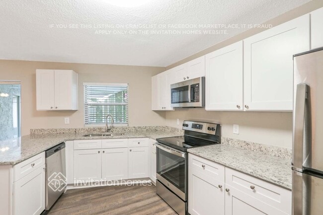 Foto del edificio - 8814 Elm Leaf Ct