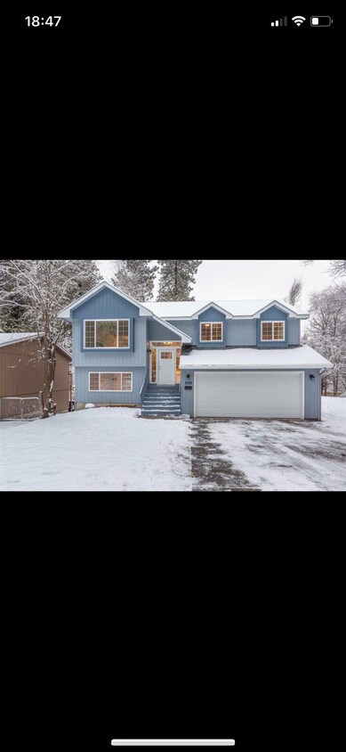 Foto principal - 3925 E 12th Ave