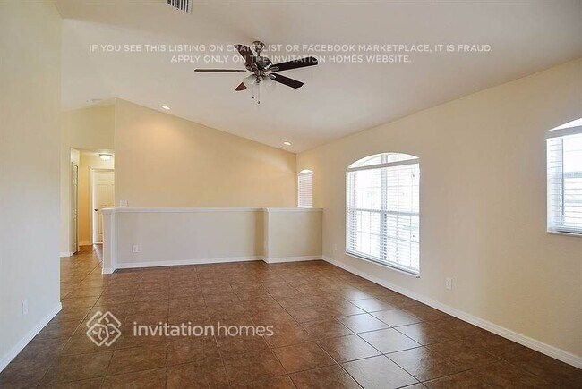 Foto del edificio - 2351 SW Freeman St