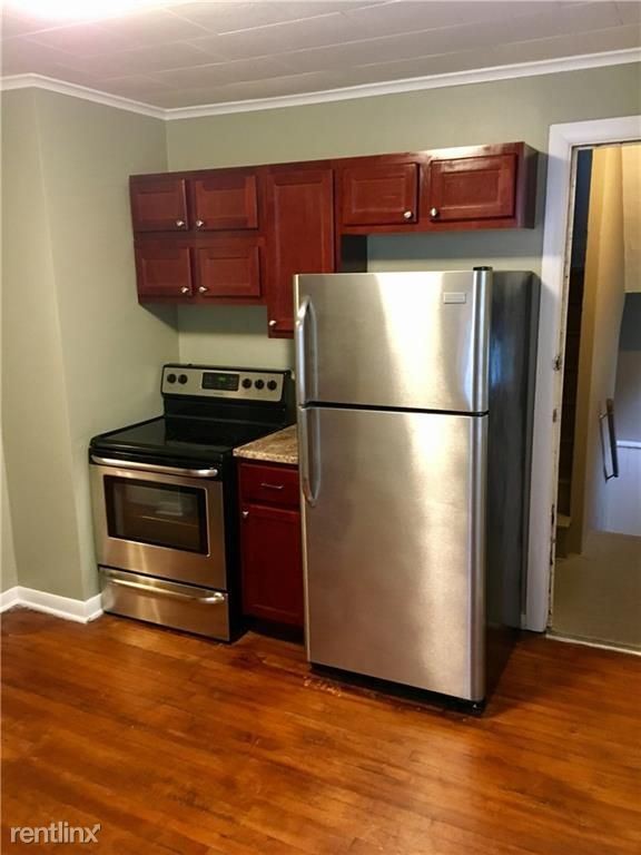 Foto del edificio - 3 br, 1 bath Apartment - 179 Brunswick Ave