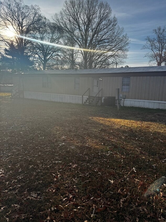 Primary Photo - 518 Daugherty Rd