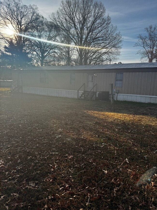 Building Photo - 518 Daugherty Rd