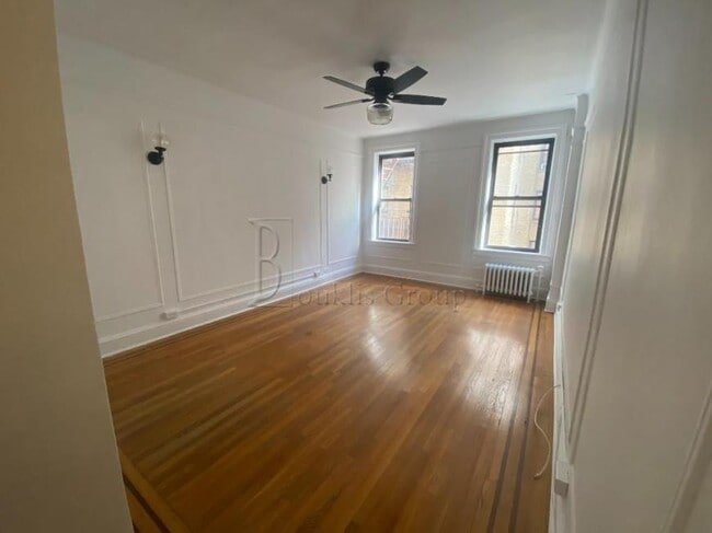 Photo - 1 bedroom in ASTORIA NY 11103 Apartment