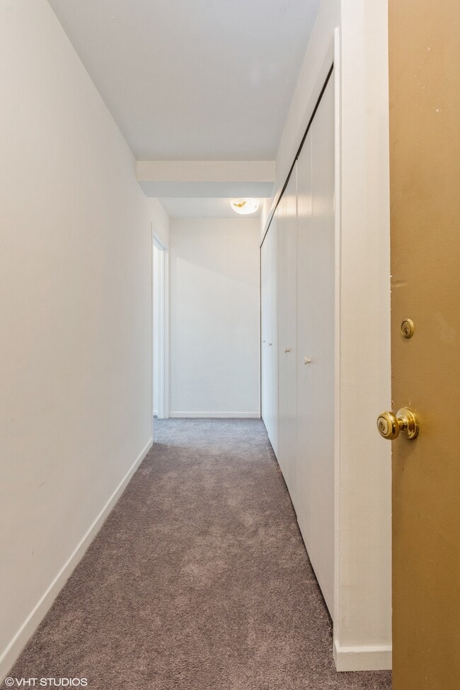 Foto del edificio - 2909 N Sheridan Rd