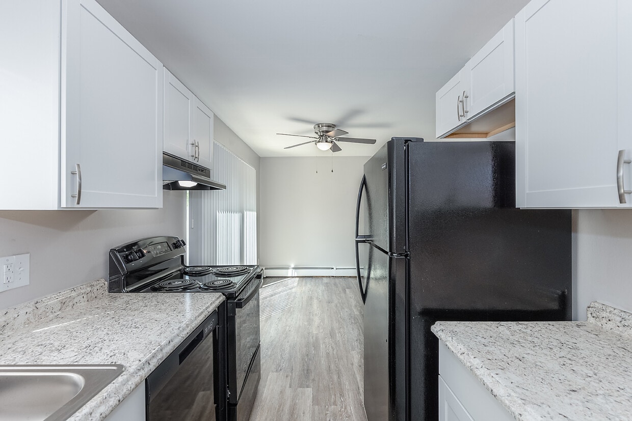 The Crossing at Cheviot 3801 Dina Ter Cheviot, OH