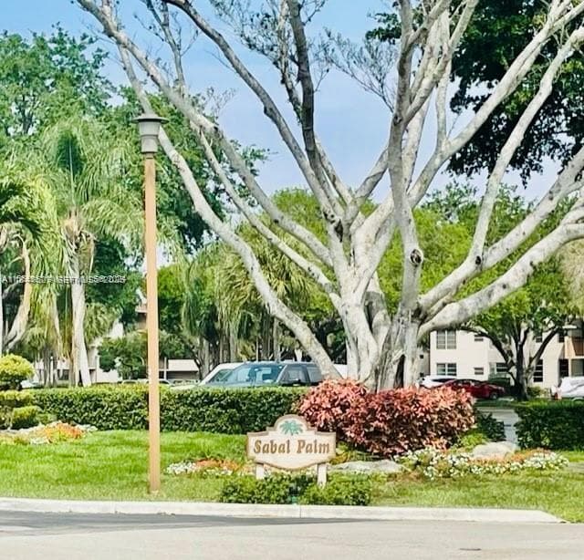 Foto del edificio - 1811 Sabal Palm Dr