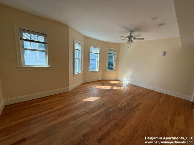 Foto del edificio - 74 Brooks St