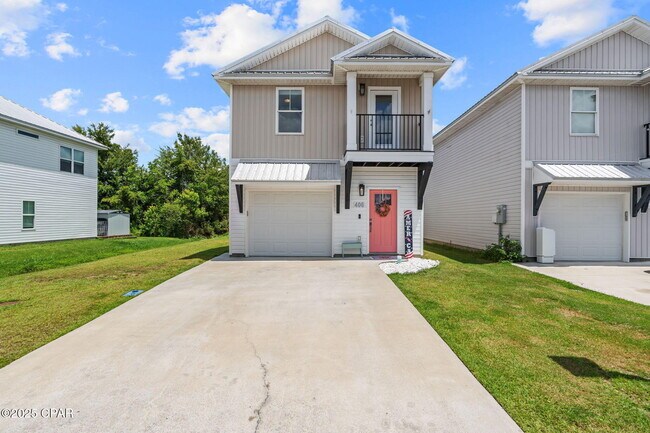 Foto del edificio - 406 Raven Ln