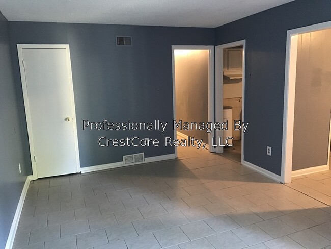 Building Photo - 5555 Apple Blossom Dr