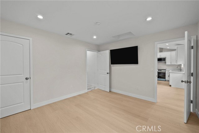 Foto del edificio - 2135 Canyon Dr