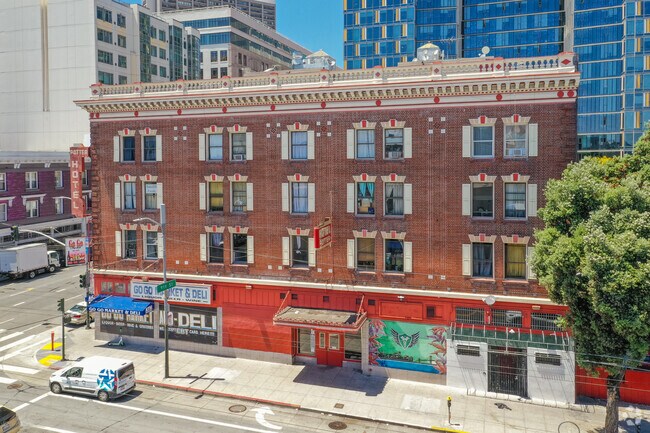 Building Photo - Potter Hotel