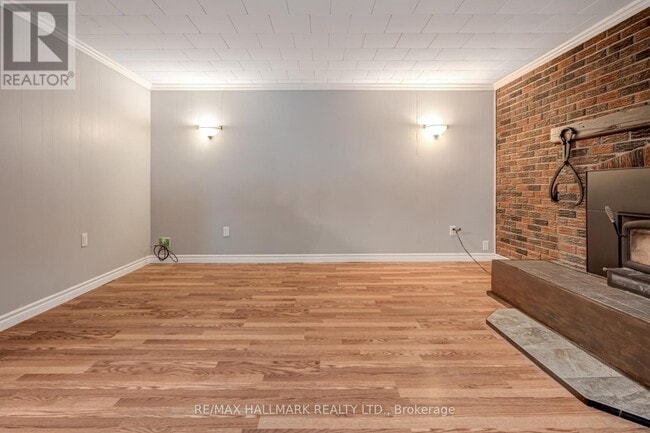 Building Photo - 4040 Concession 6