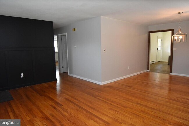 Foto del edificio - 1406 Persimmon Pl