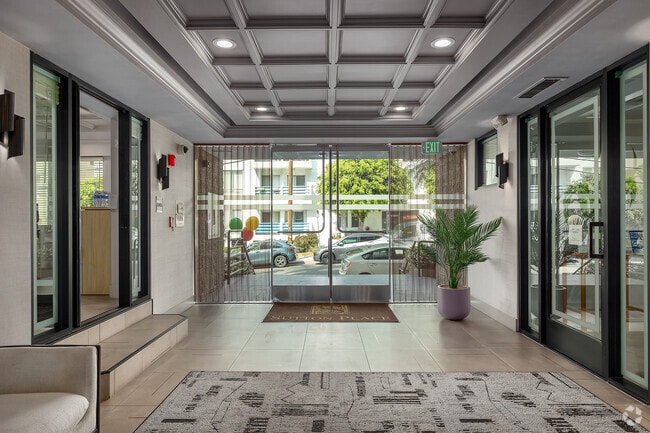 Lobby - Sutton Place