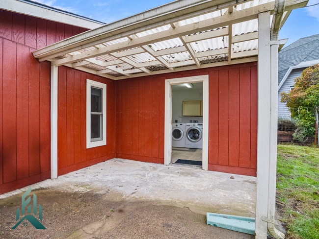 Foto del edificio - 315 SE Park Ave