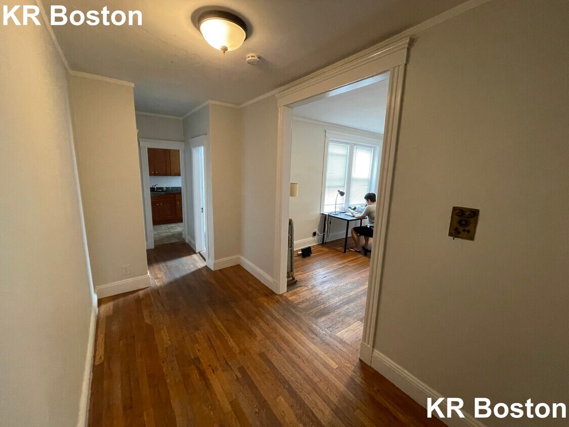 Building Photo - 39 Boulevard Ter
