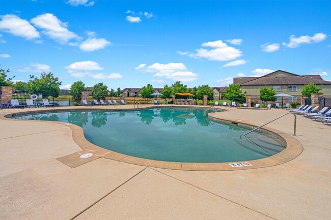 Building Photo - The Grove at Stone Park