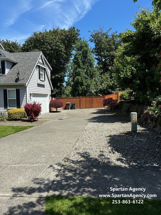 Building Photo - 1719 109th Avenue Ct E