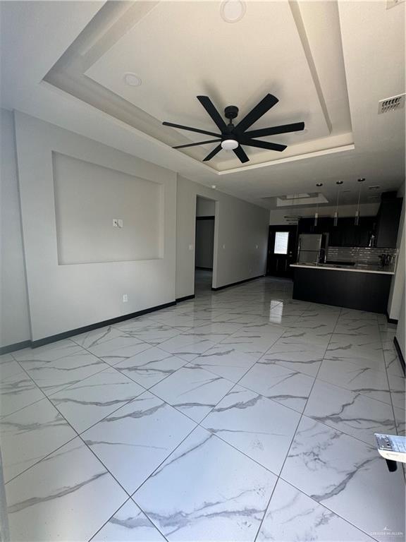 Foto del edificio - 1420 Hibiscus Ave