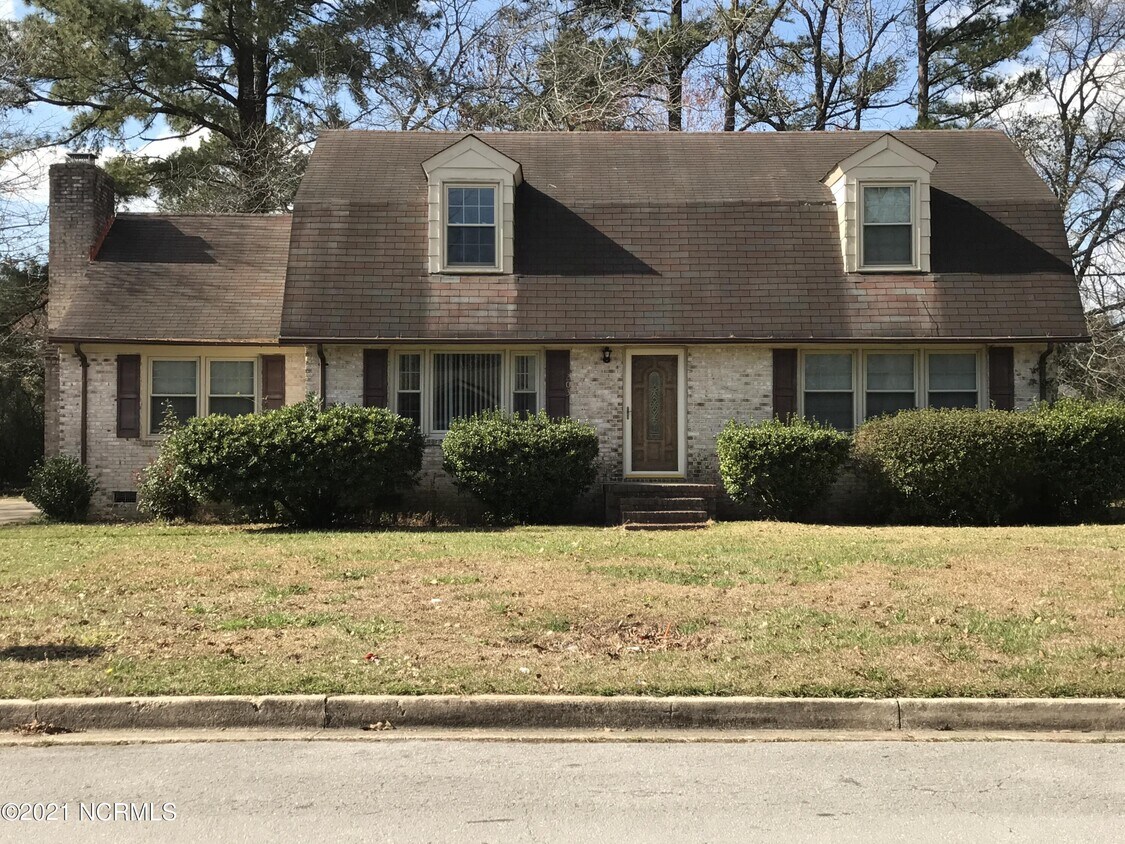 203 King Richard Ct, Jacksonville, NC 28546 House Rental in Jacksonville, NC