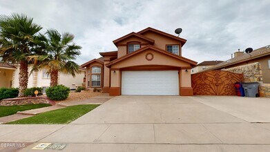 Building Photo - 12528 Sun Empress Dr