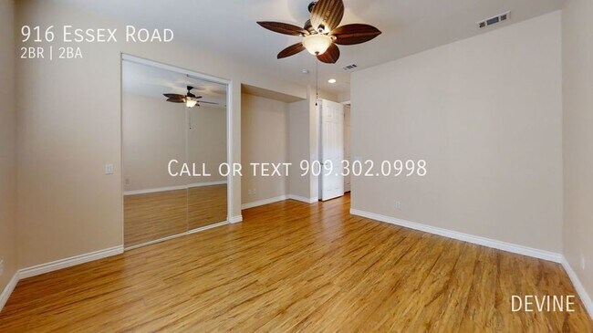 Foto del edificio - 916 Essex Rd