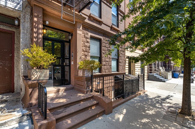 Entrance - 217 W 115th St