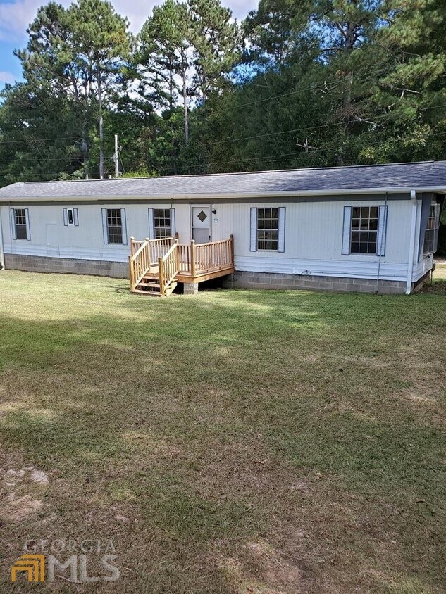 641 Waterworks Rd, Bremen, GA 30110 House Rental in Bremen, GA