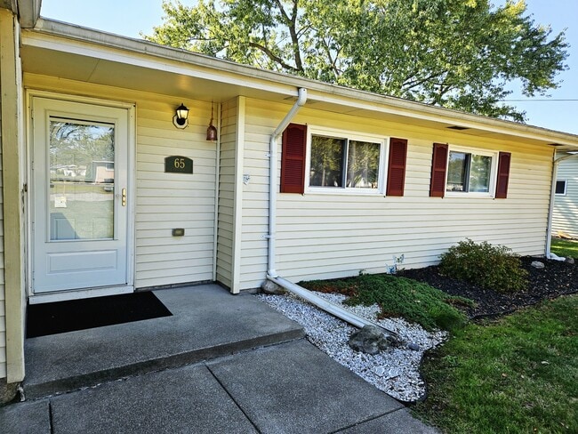 Building Photo - 65 Steele Cir