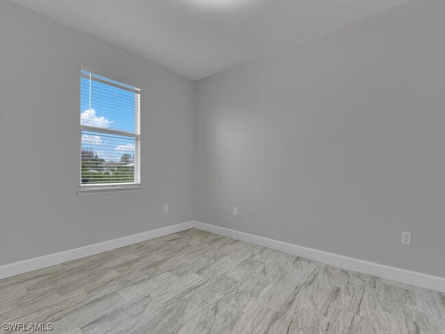 Foto del edificio - 2912 24th St SW