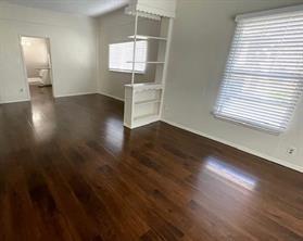 Foto del edificio - 608 W Eighth St