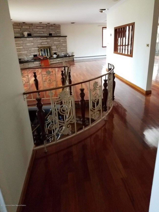 Foto del edificio - 7 S Lakeview Dr