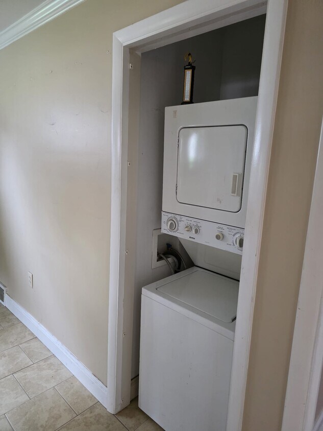 Foto principal - 540 Boquet St