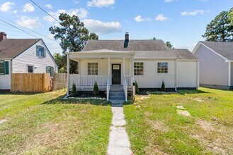 Building Photo - 3403 Commonwealth Ave