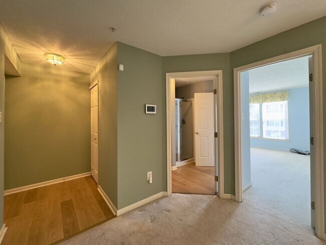 Foto del edificio - Charming 2 Bedroom/2 Bathroom Unit Apartment with In-Unit Laundry in Owings Mills, MD!