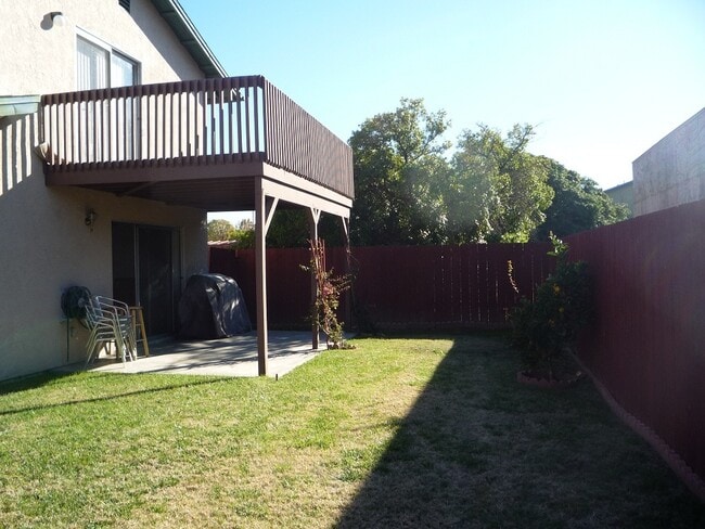 Building Photo - Beautiful Home in Friendly Neighborhood