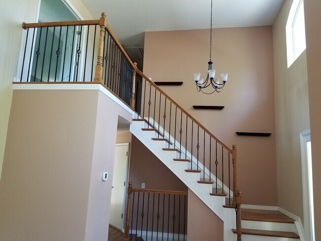 Foto del edificio - 16462 W 55th Pl