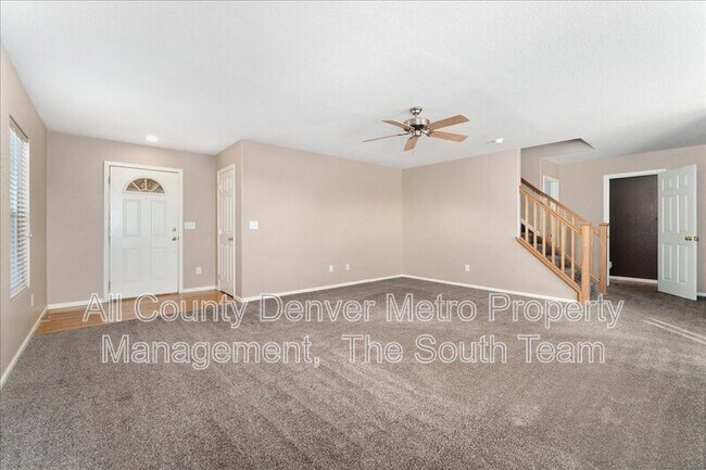 Foto del edificio - 9811 Marmot Ridge Cir