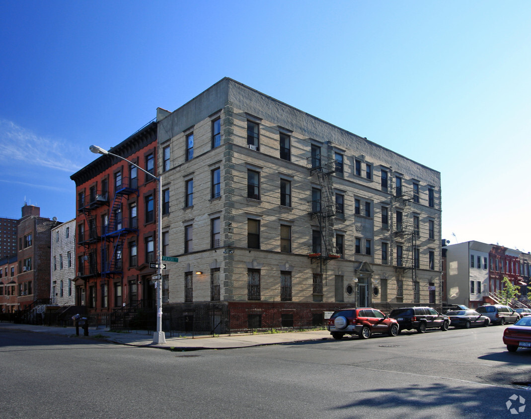Primary Photo - 147 Marcus Garvey Blvd