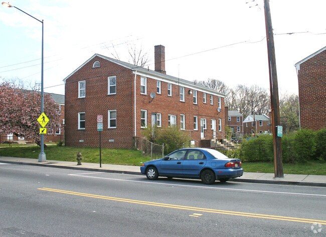 Primary Photo - 221-243 63rd St NE