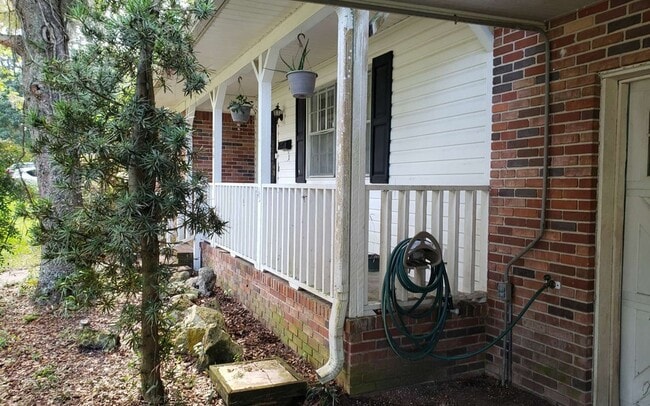 Foto del edificio - 506 SW Tularosa Ln