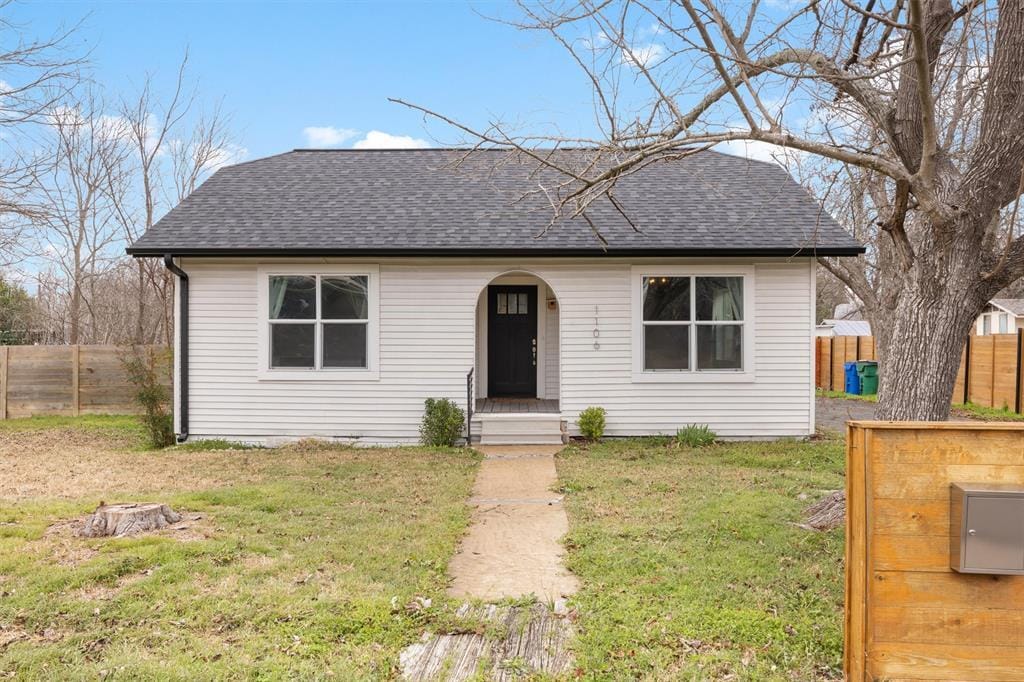 Foto principal - 1106 Hackberry St