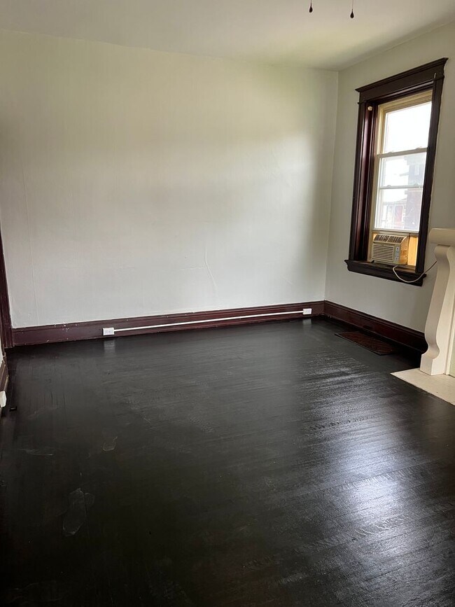 Building Photo - 3471 Trimble Ave