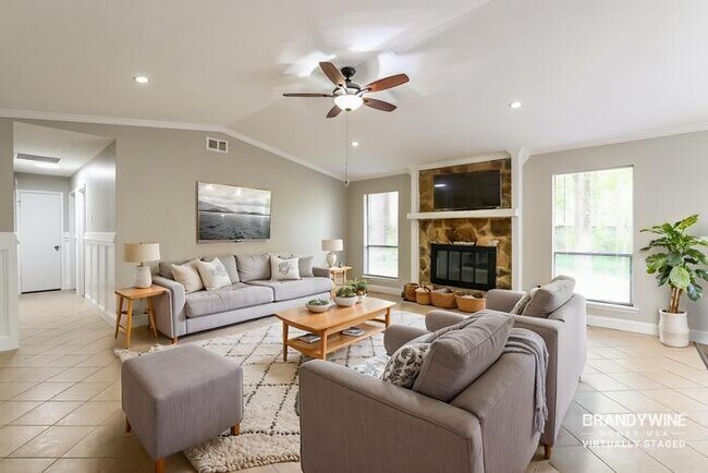 Foto del edificio - 3838 Willow Wood Way NW