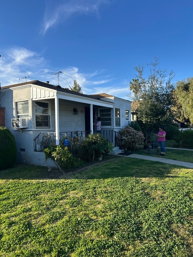 Building Photo - 5003 Fulton Ave